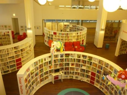 amsterdam library June 12 (6)