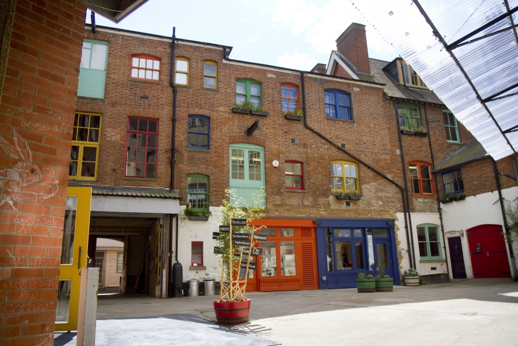Story-Museum-courtyard